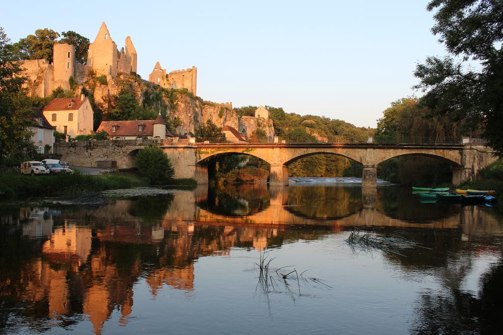 La Ligne Bed & Breakfast Angles-sur-lʼAnglin Dış mekan fotoğraf